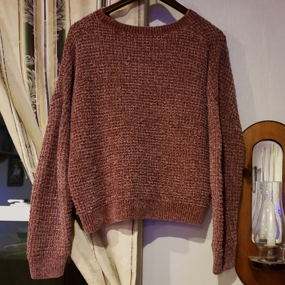 Sweater - Picture 2 of 2